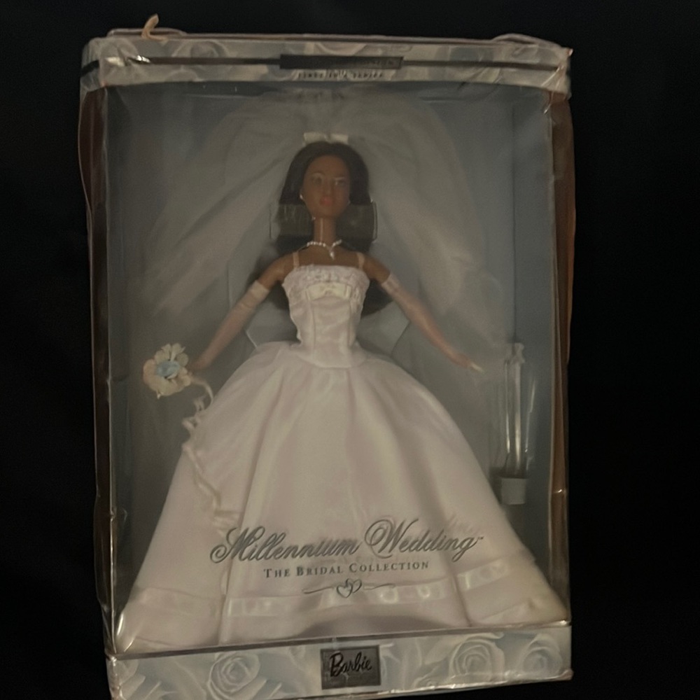 1999 MILLENNIUM WEDDING BARBIE